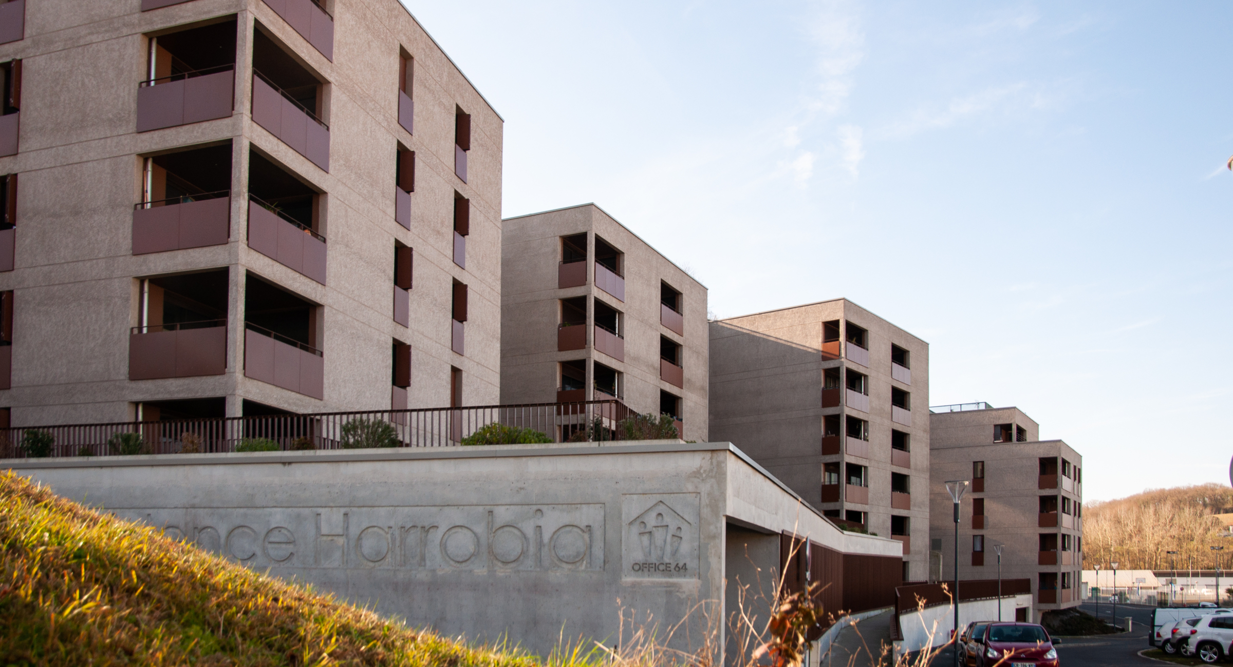 H6 GAUCHE HARROBIA RESIDENCE UNTXIN